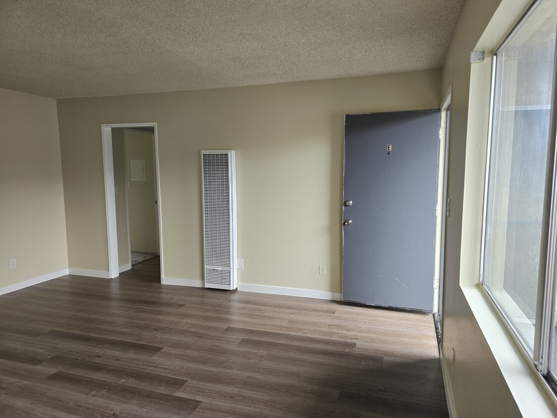 Primary Photo - 17300 Grevillea Ave