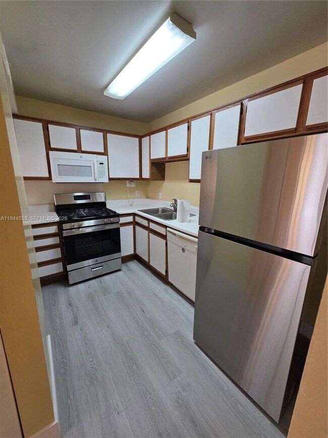 Building Photo - 15315 SW 106th Terrace