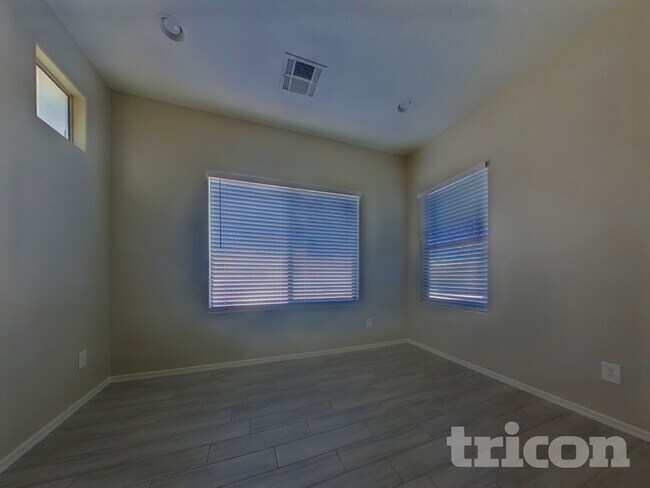 Foto del edificio - 22160 W Shadow Dr