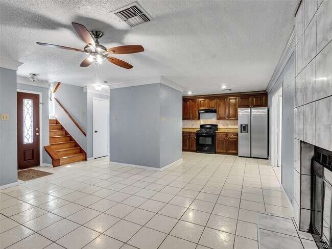 Foto del edificio - 10919 Pigeonwood Dr