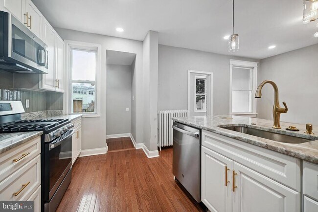 Foto del edificio - 4608 Iowa Ave NW