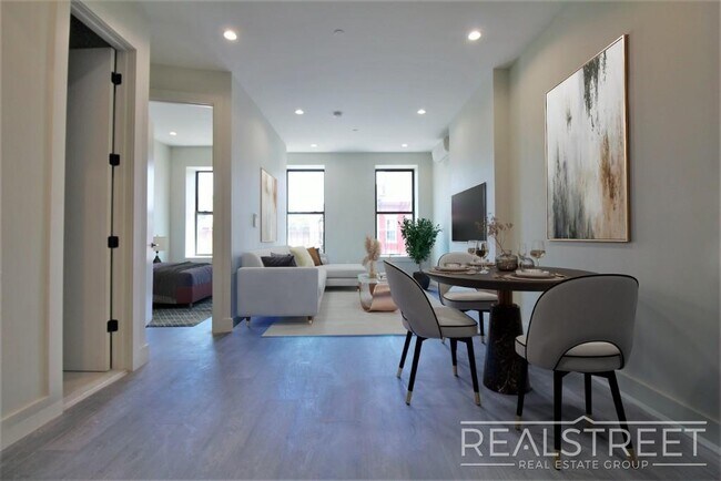 Foto del edificio - BRAND NEW SPACIOUS 1 Bed in Bed Stuy!