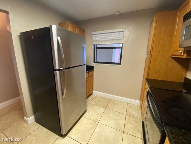 Foto del edificio - 301 N Indian River Dr