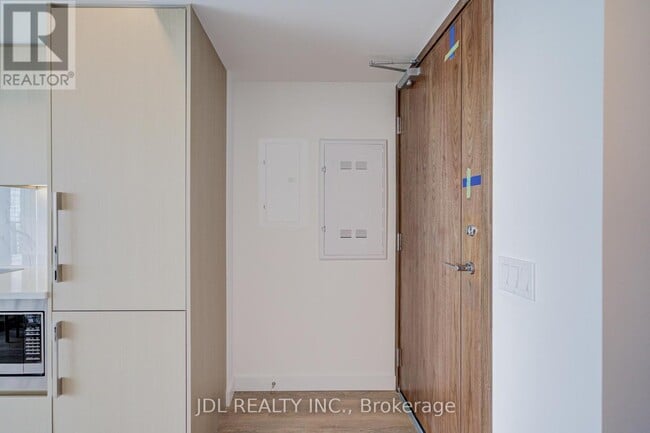 Building Photo - 1 Concord Cityplace Wy