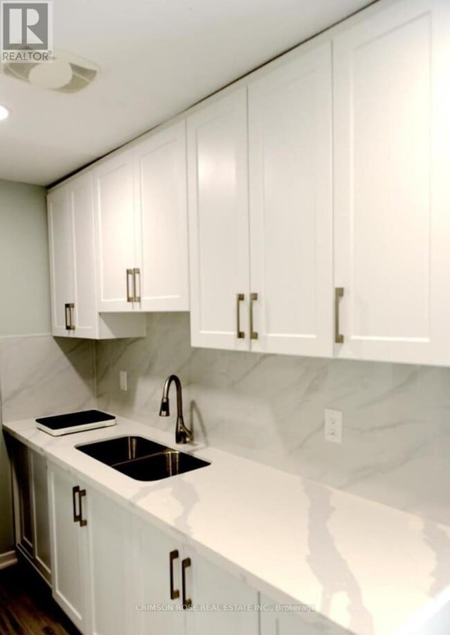 Building Photo - 481 Fergo Ave