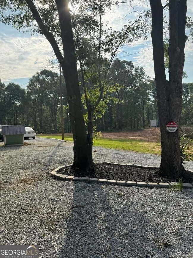 Building Photo - 301 Norton Rd