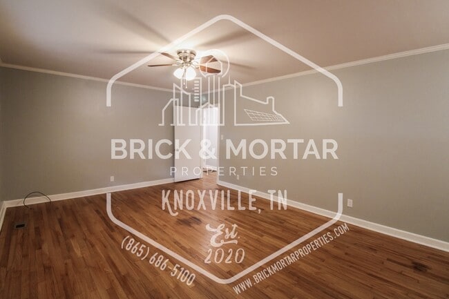 Building Photo - 624 Milligan St