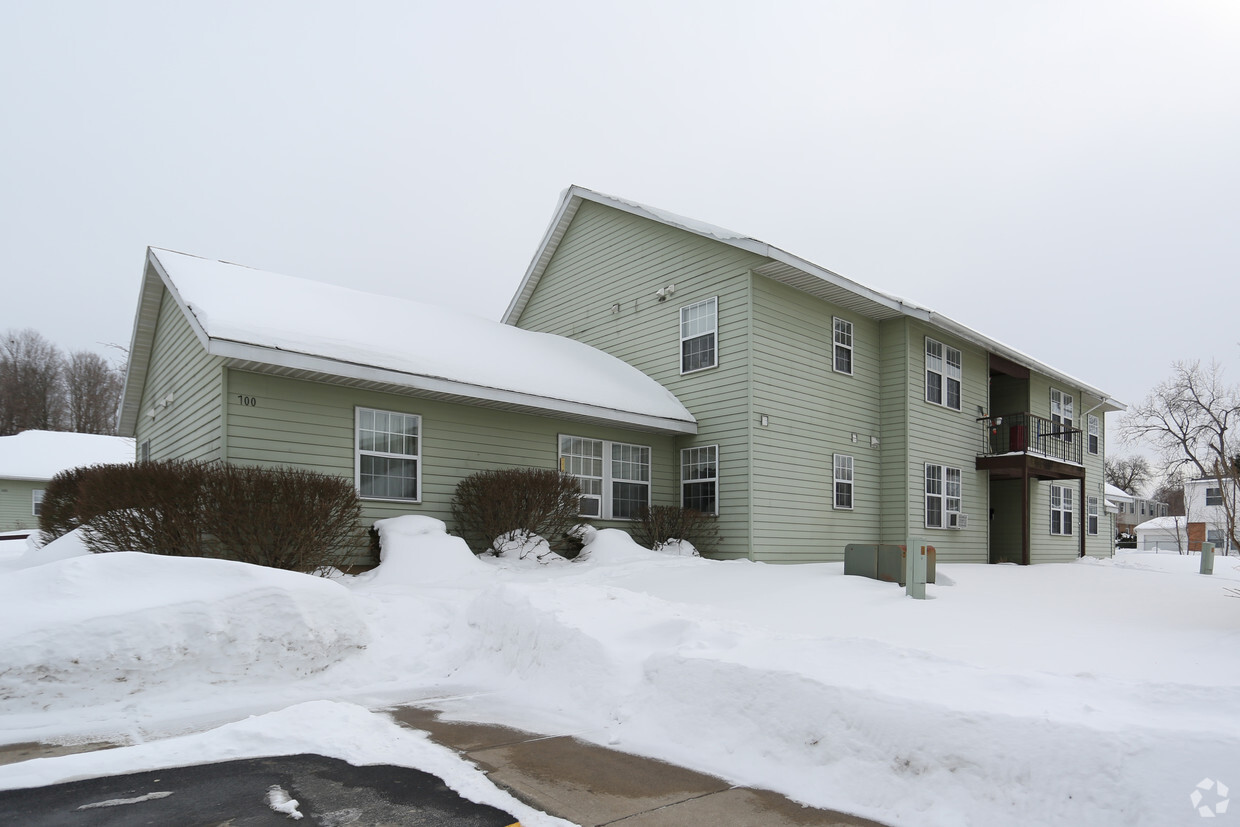 Building Photo - Community Manor Apartments II