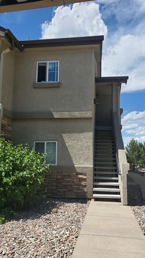 Foto principal - 6984 Ash Creek Hts