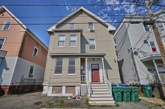 Building Photo - 19 Whittier St