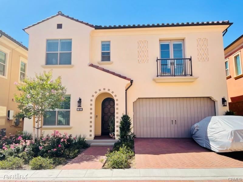Foto principal - 4 br, 4 bath House - 102 Trumpet Flower