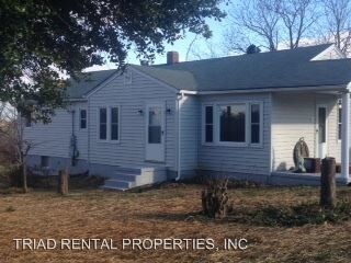Building Photo - 3 br, 2 bath House - 508 ROCK CRUSHER ROAD