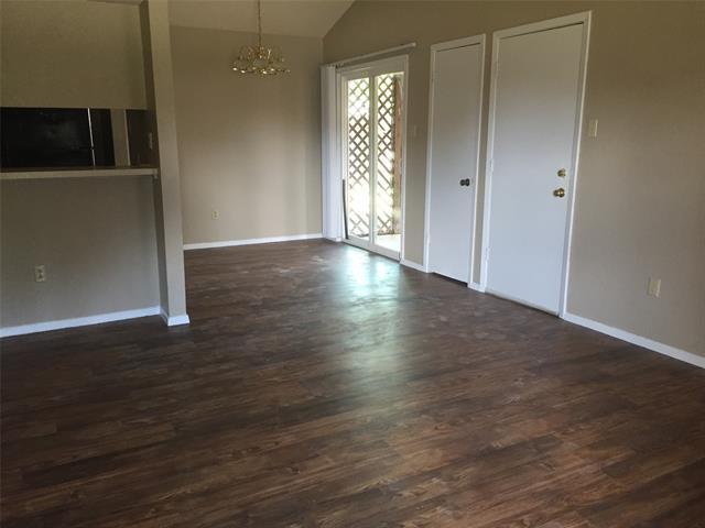 Building Photo - 3758 Radcliff Rd