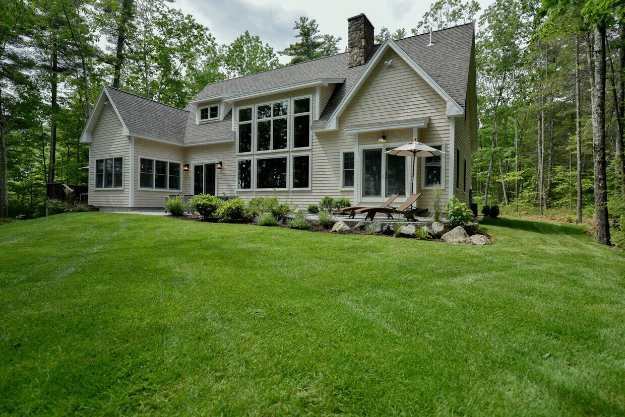 12 Giselle Ln, Raymond, ME 04071 House Rental in Raymond, ME