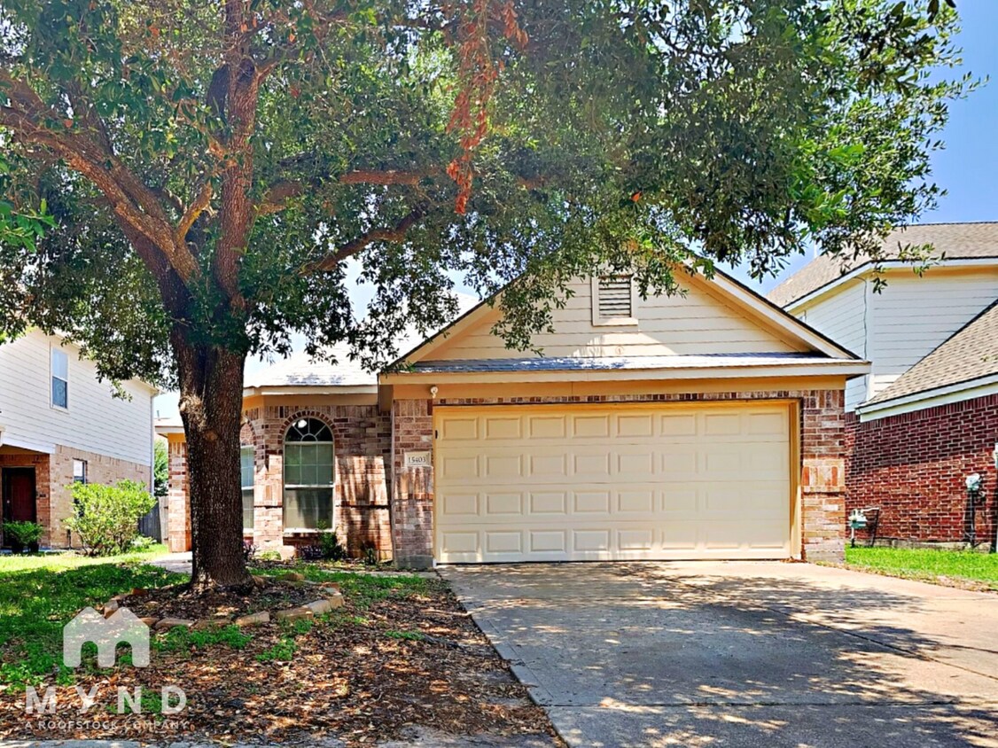 Primary Photo - 15403 Hickory Dale St