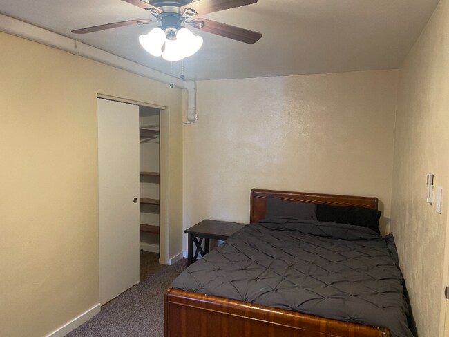 Foto del edificio - 4307 Milgate St