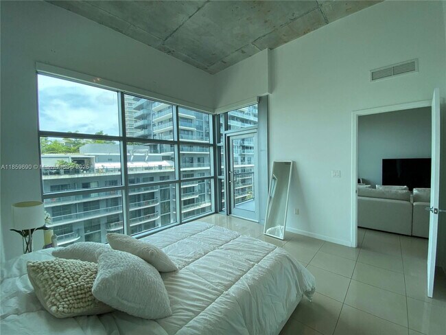 Foto del edificio - 3301 NE 1st Ave