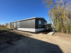 Building Photo - 3606 Warren Ct