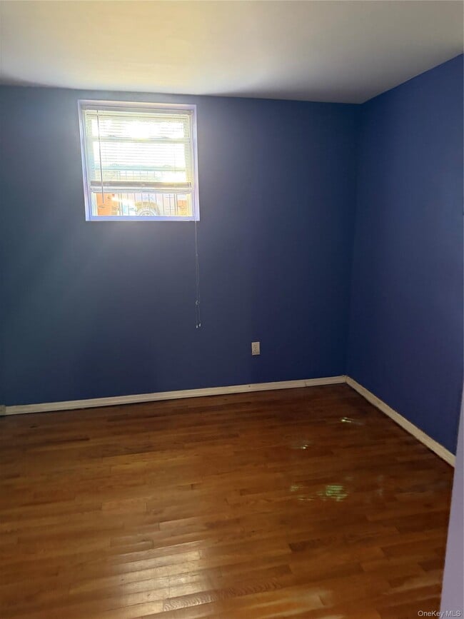 Foto del edificio - 54-01 69th St