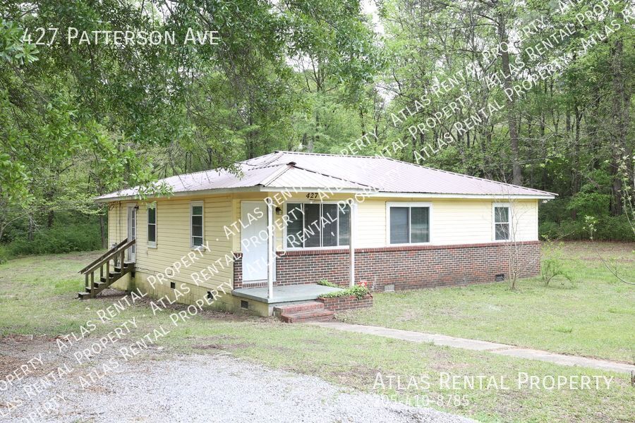 Primary Photo - Move-In Ready 3-Bedroom, 2-Bathroom Home i...