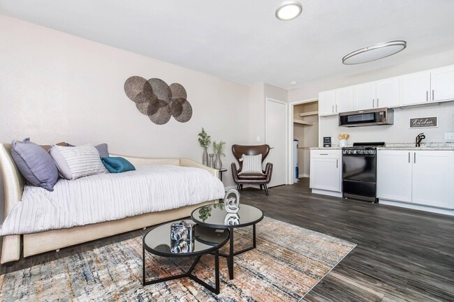 Foto del edificio - Standard Raintree