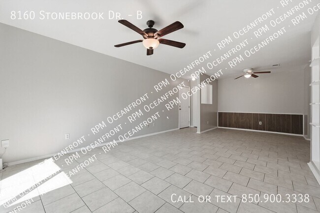 Building Photo - 8160 Stonebrook Dr