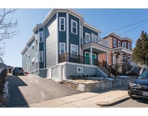 Foto del edificio - 33 Orient Ave
