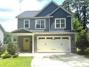 Building Photo - 736 Kooler Cir