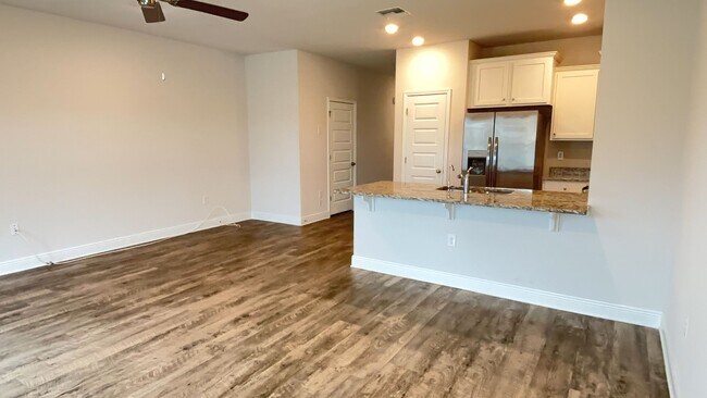 Building Photo - 1609 Caleigh Ct