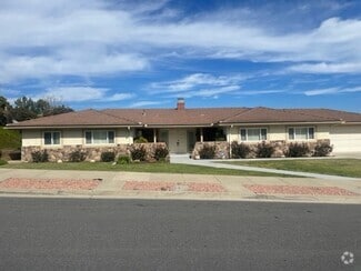Building Photo - 1538 San Rafael Way