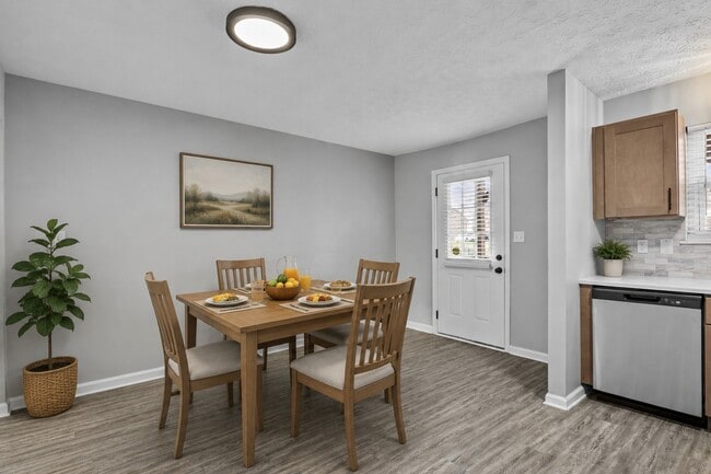 Apartamento de 2 habitaciones y 1,5 baños - Mt. Tabor Apartments