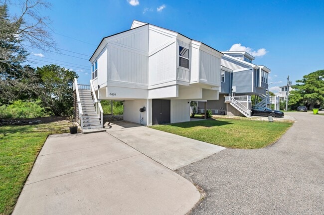 Foto del edificio - 8439 River Rd