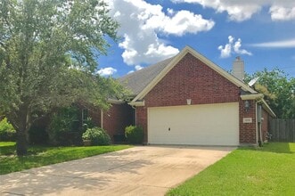 Building Photo - 3536 Pine Valley Dr