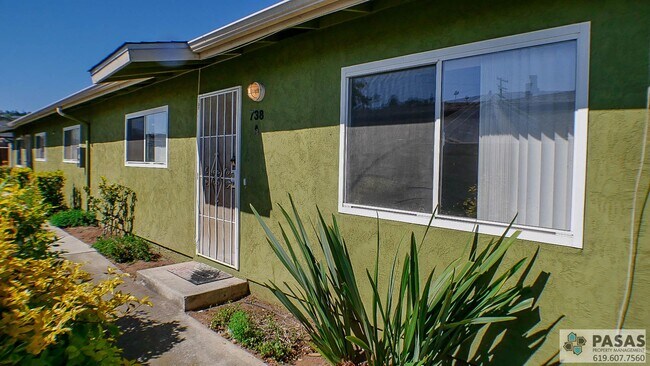 Building Photo - Gated Condo in the Heart of El Cajon