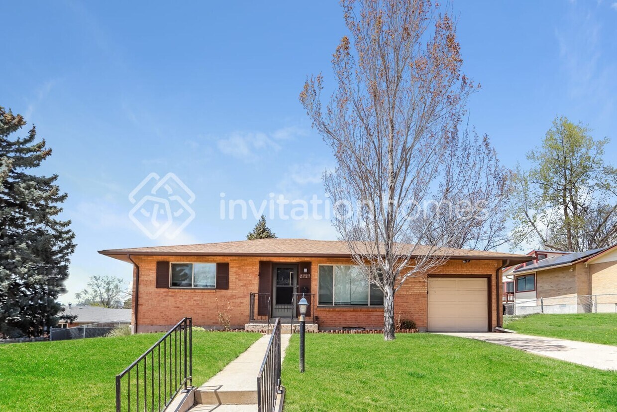 Primary Photo - 2727 S Stuart Street