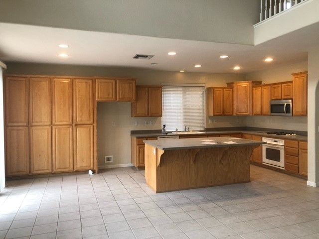 Building Photo - North Natomas Single Family Home