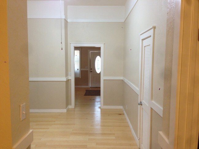 Foto del edificio - 1636 Pine St