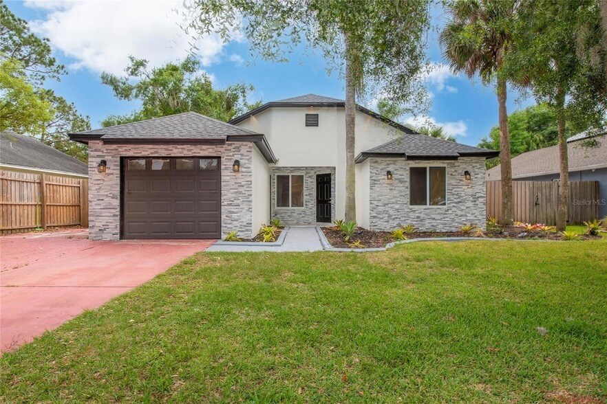 Primary Photo - 13916 Ginger Creek Boulevard