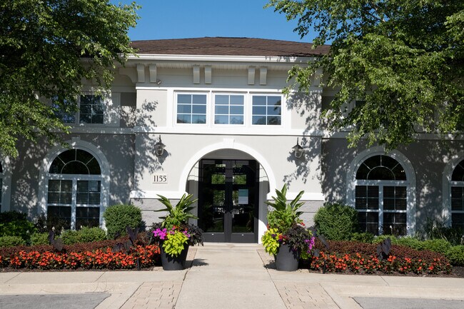 Foto del edificio - 1155 Museum Blvd