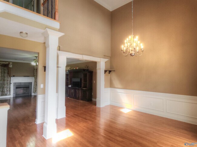 Foto del edificio - 117 Shadow Pointe Cir