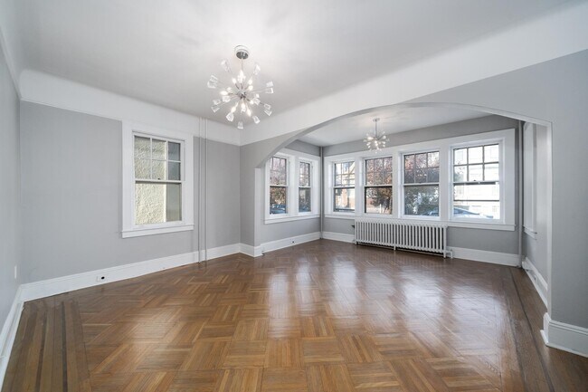 Building Photo - 117 72nd St