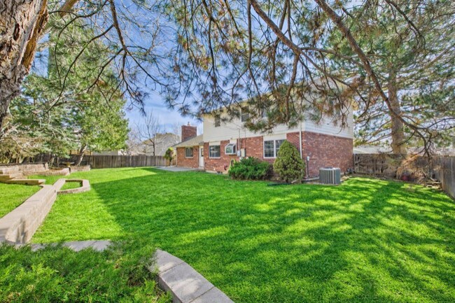 Foto del edificio - 1000 Flint Way