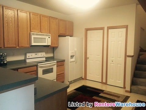 Fotografía del edificio - 4809 Blaine Ave