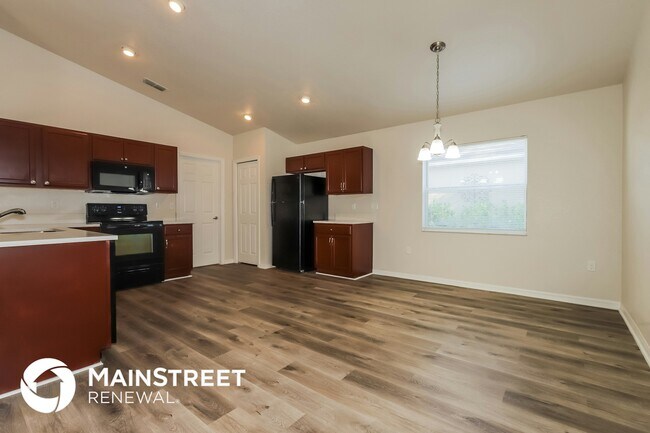 Foto del edificio - 5035 Belmont Park Ln