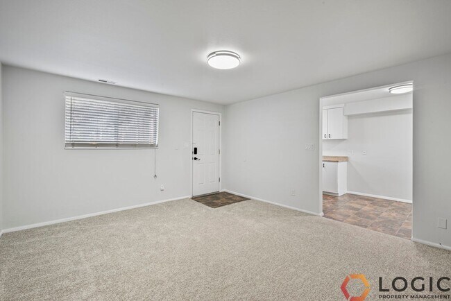 Foto del edificio - Perfectly Located Apartment in Provo!