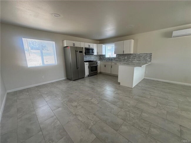 Building Photo - 1094 Donna Ln