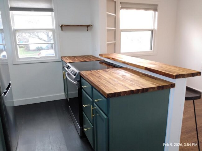 Foto del edificio - 5253 N Bowdoin St