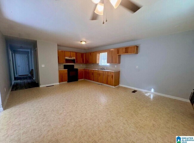 Foto del edificio - 132 Lola St