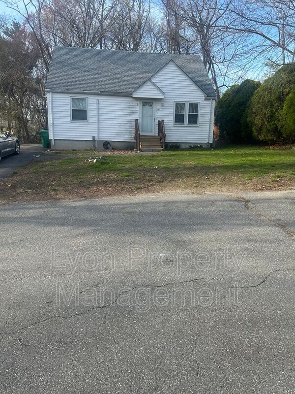 Primary Photo - 197 Bingham St