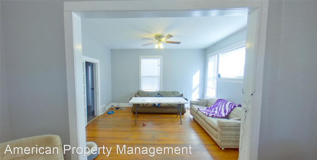 Foto del edificio - 4 br, 3 bath House - 1648 Leavenworth St
